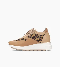 Beżowe sneakersy damskie