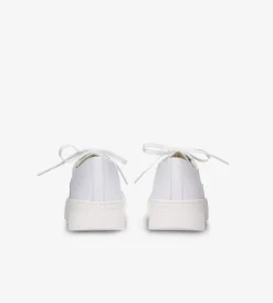 Białe sneakersy damskie