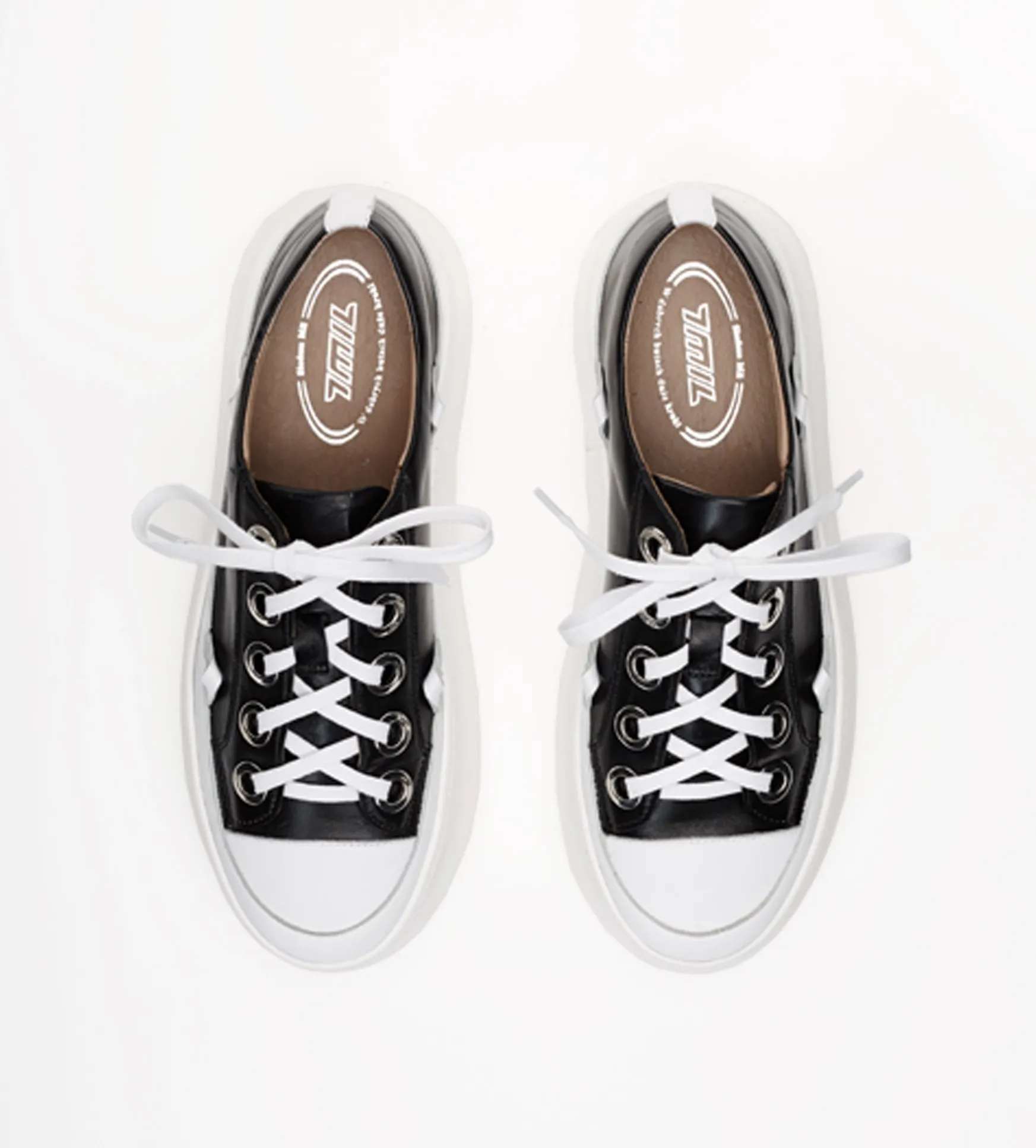 Czarne sneakersy damskie