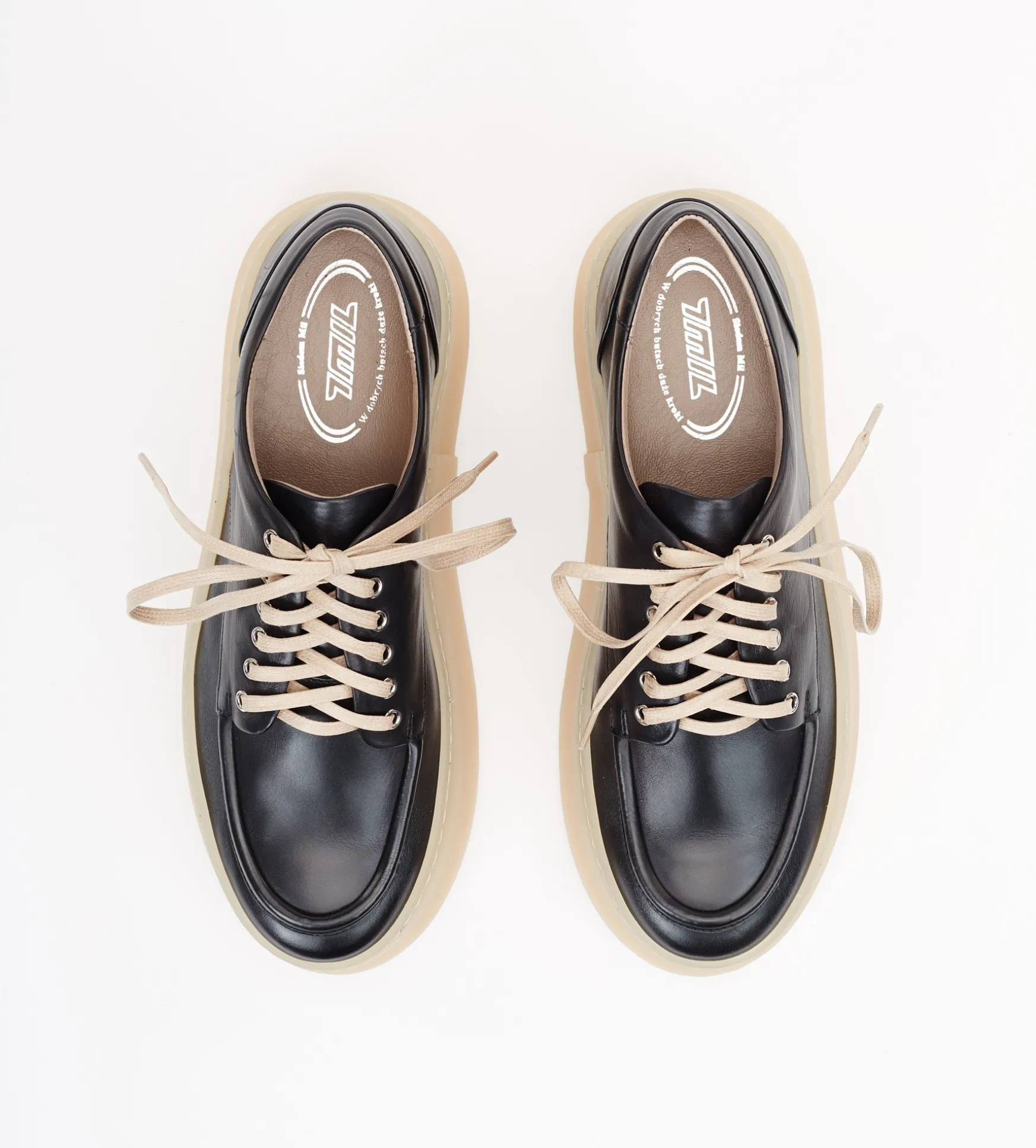 Czarne sneakersy damskie