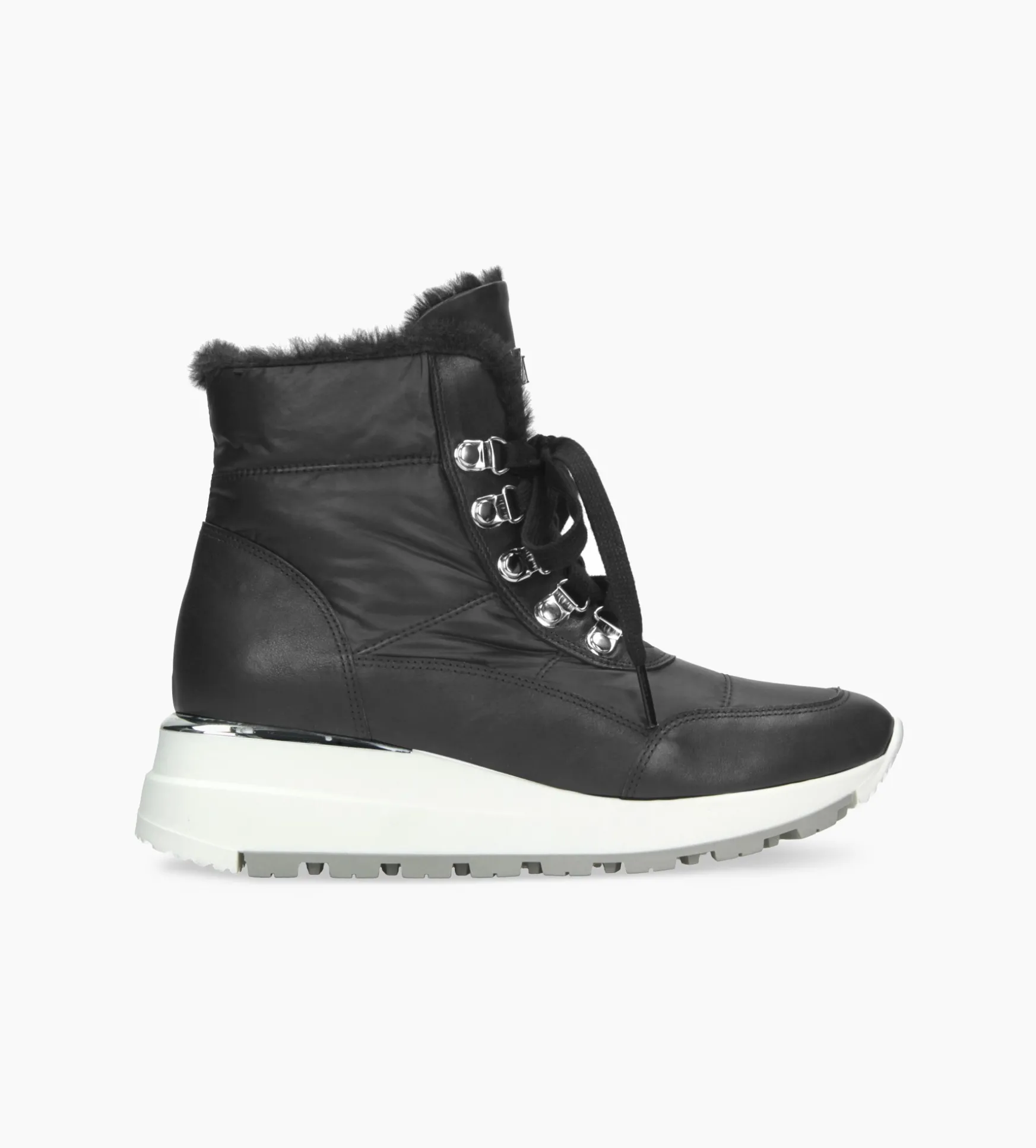Czarne sneakersy damskie