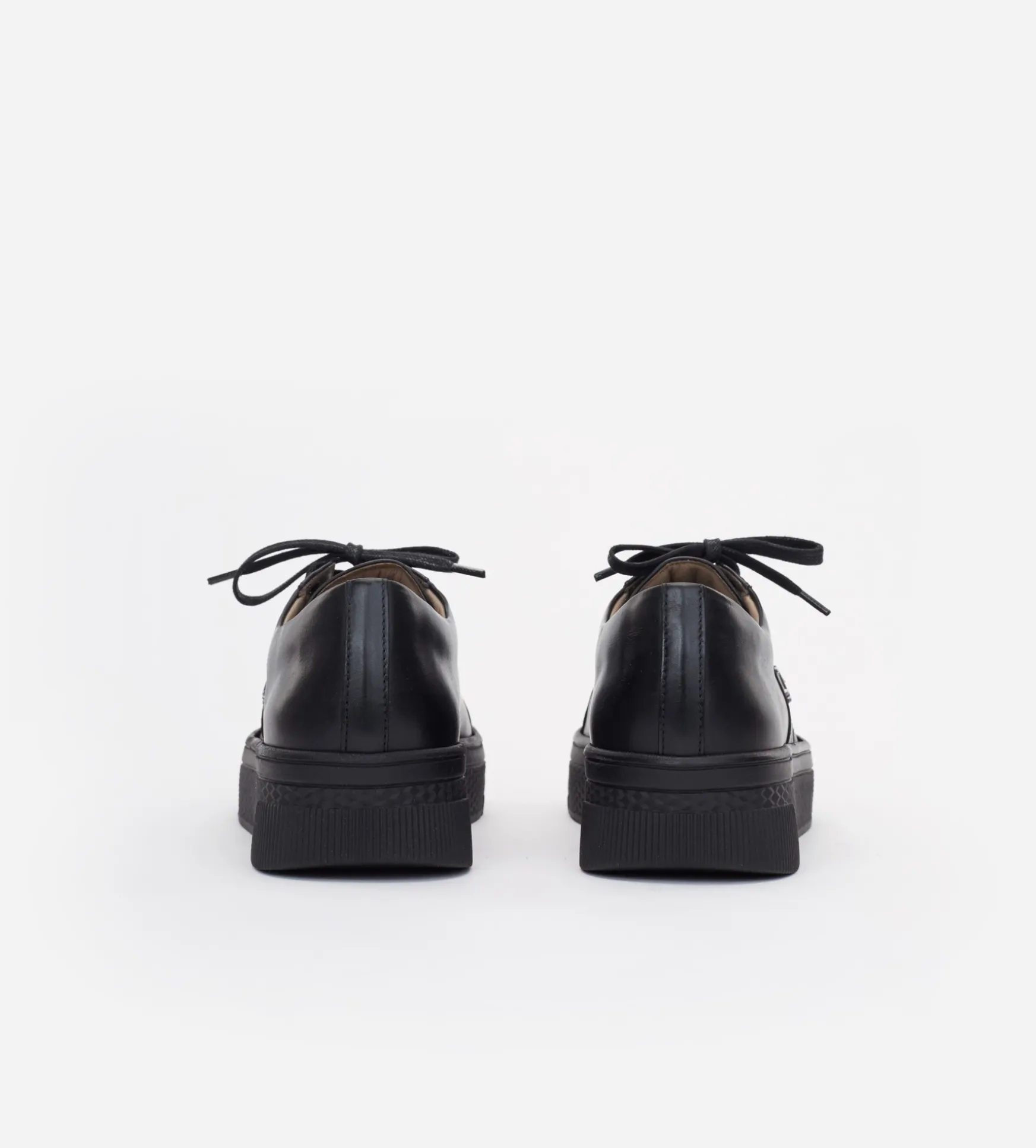 Czarne sneakersy damskie