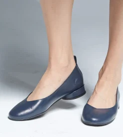 Granatowe baleriny damskie